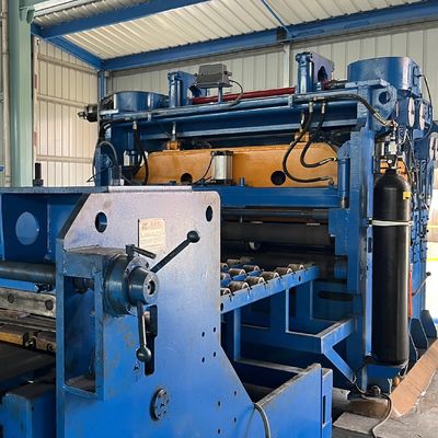 460mm Uncoiling Leveling Shearing and Stacking Production Line with PLC Control