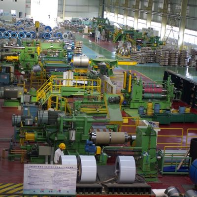 quality  Metal Coil Uncoiling Feed Flying Shear Production Line With Video Outgoing Inspection factory