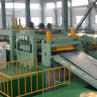Uncoiling Leveling and Shearing Steel Coil Cutting Machine 380v Voltage 35 KG Weight